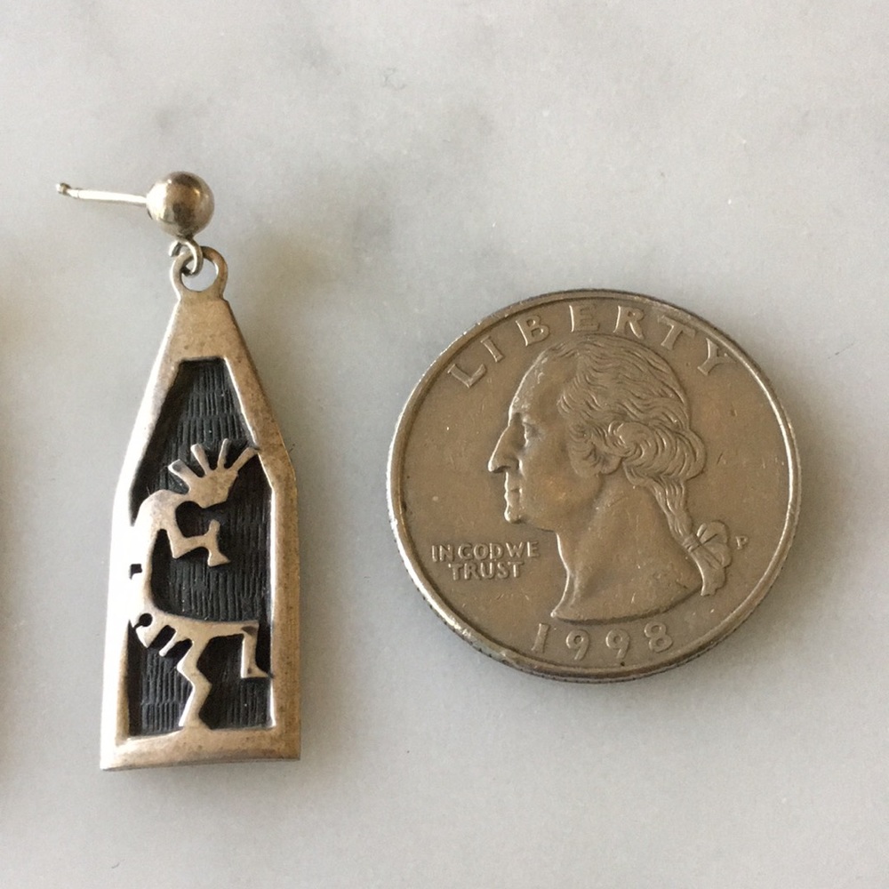 Vintage Hopi Native American Kokopelli Dangle Earrings - Picture 5 of 9